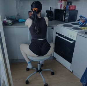 Astrid Gothly Photo #56