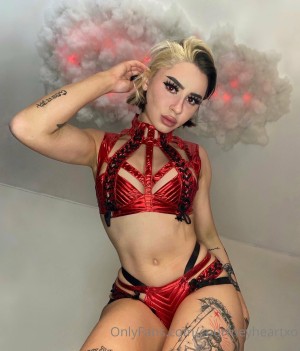 sadgirlsdub Photo #32