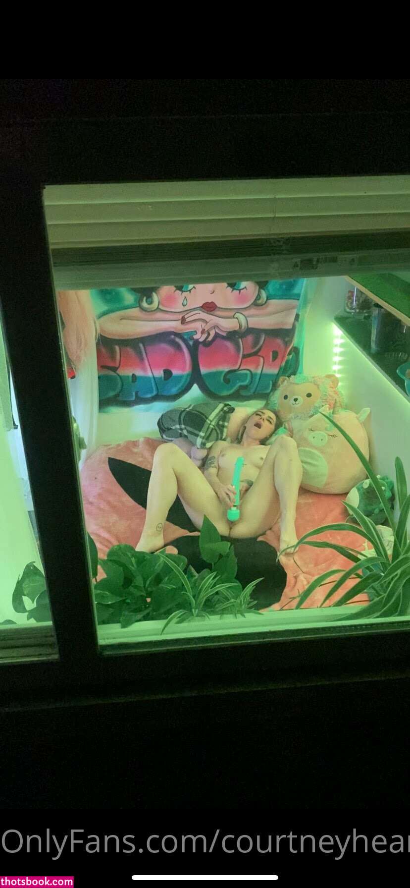 sadgirlsdub Photo #102