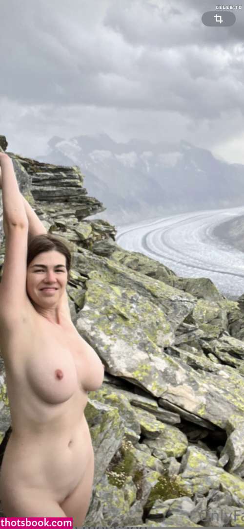 girlinmountain Photo #8