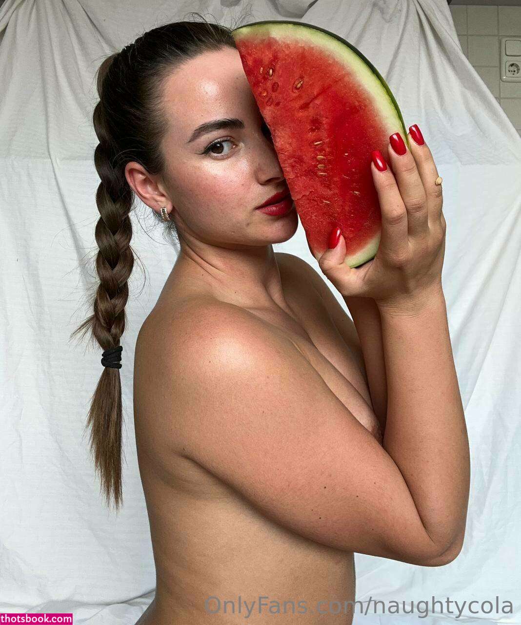 Naughtycola Photo #11