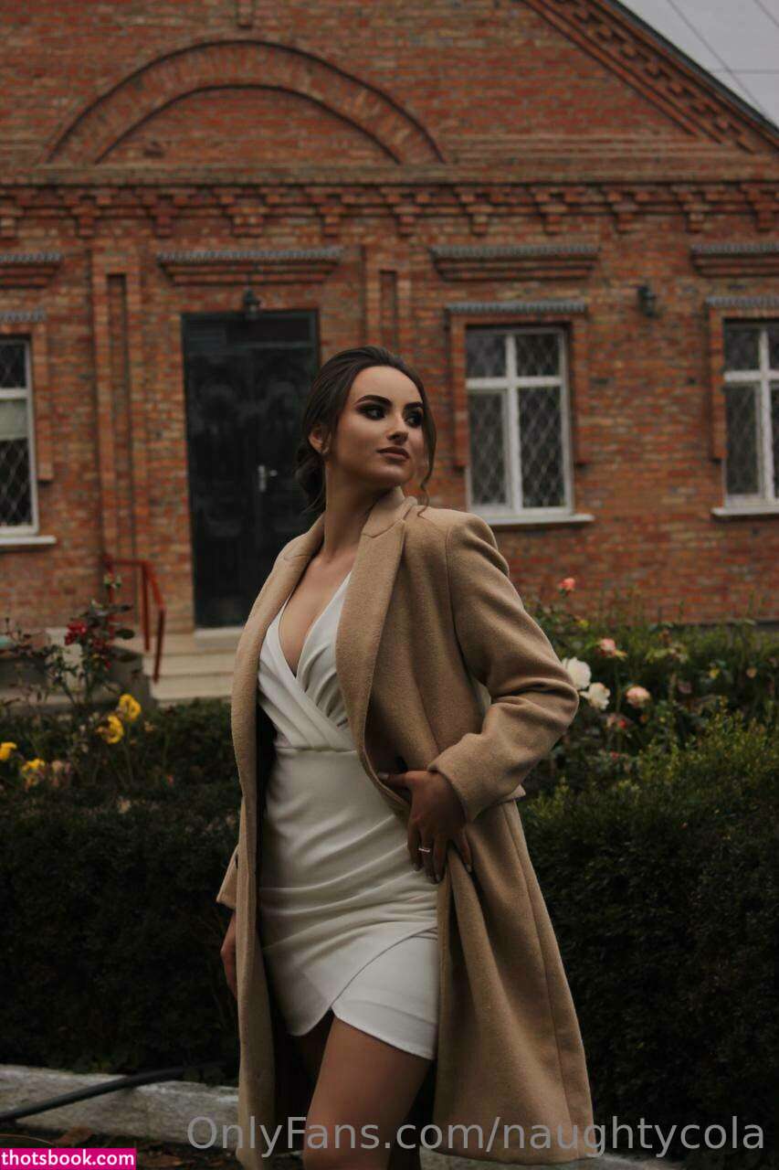 Naughtycola Photo #18