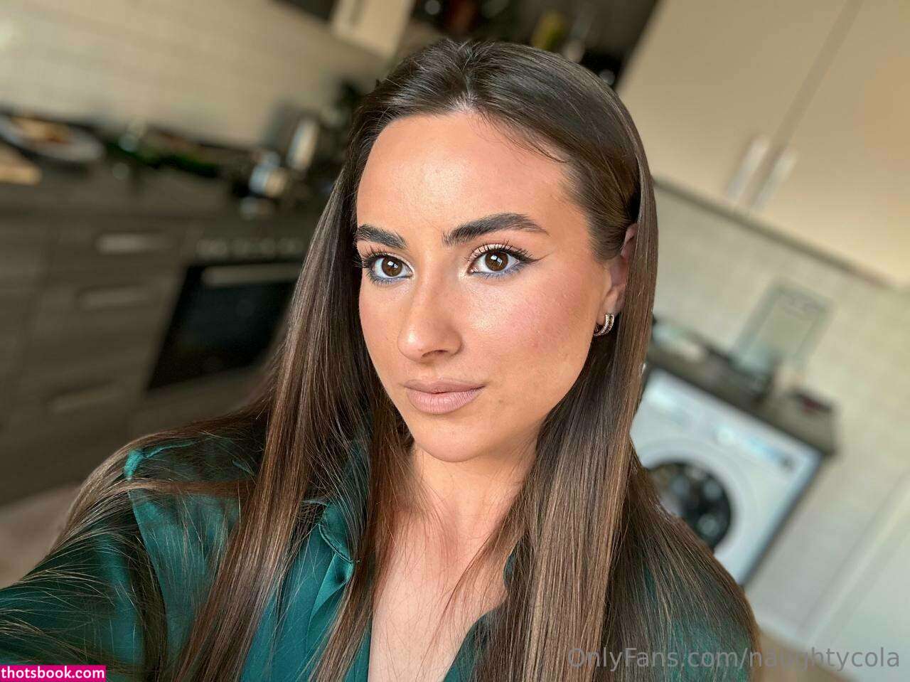 Naughtycola Photo #19