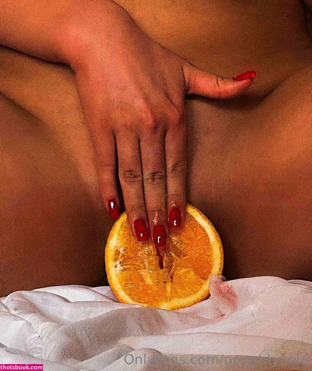 Naughtycola Photo #29