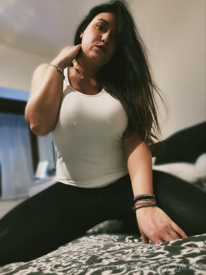 Curvygirl89 Photo #48