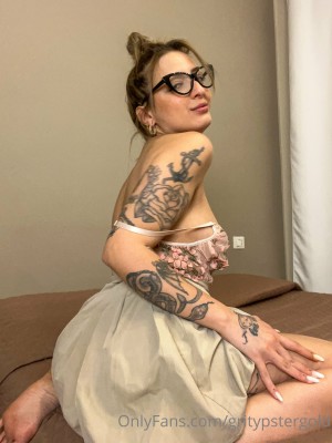 Gritypster Photo #99