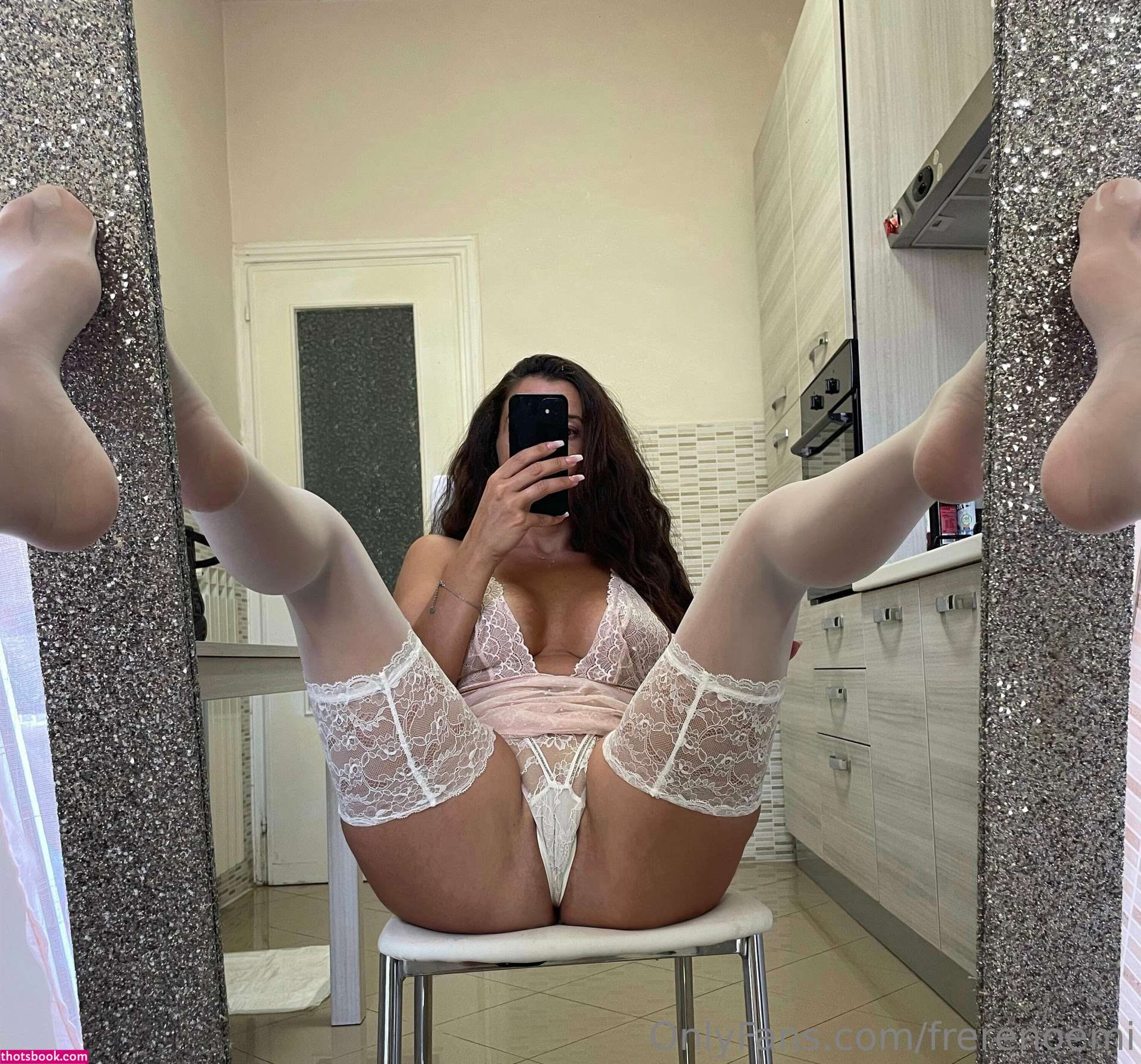 Noemifrere Photo #94