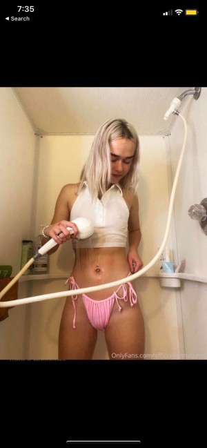 Kenna Bates Photo #21