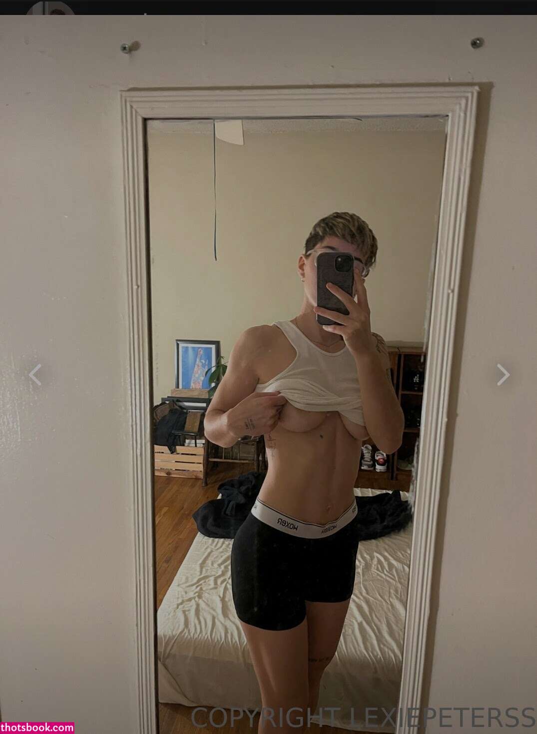 Lexiepeterss Photo #1