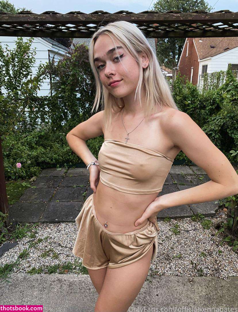 Kenna Bates Photo #158