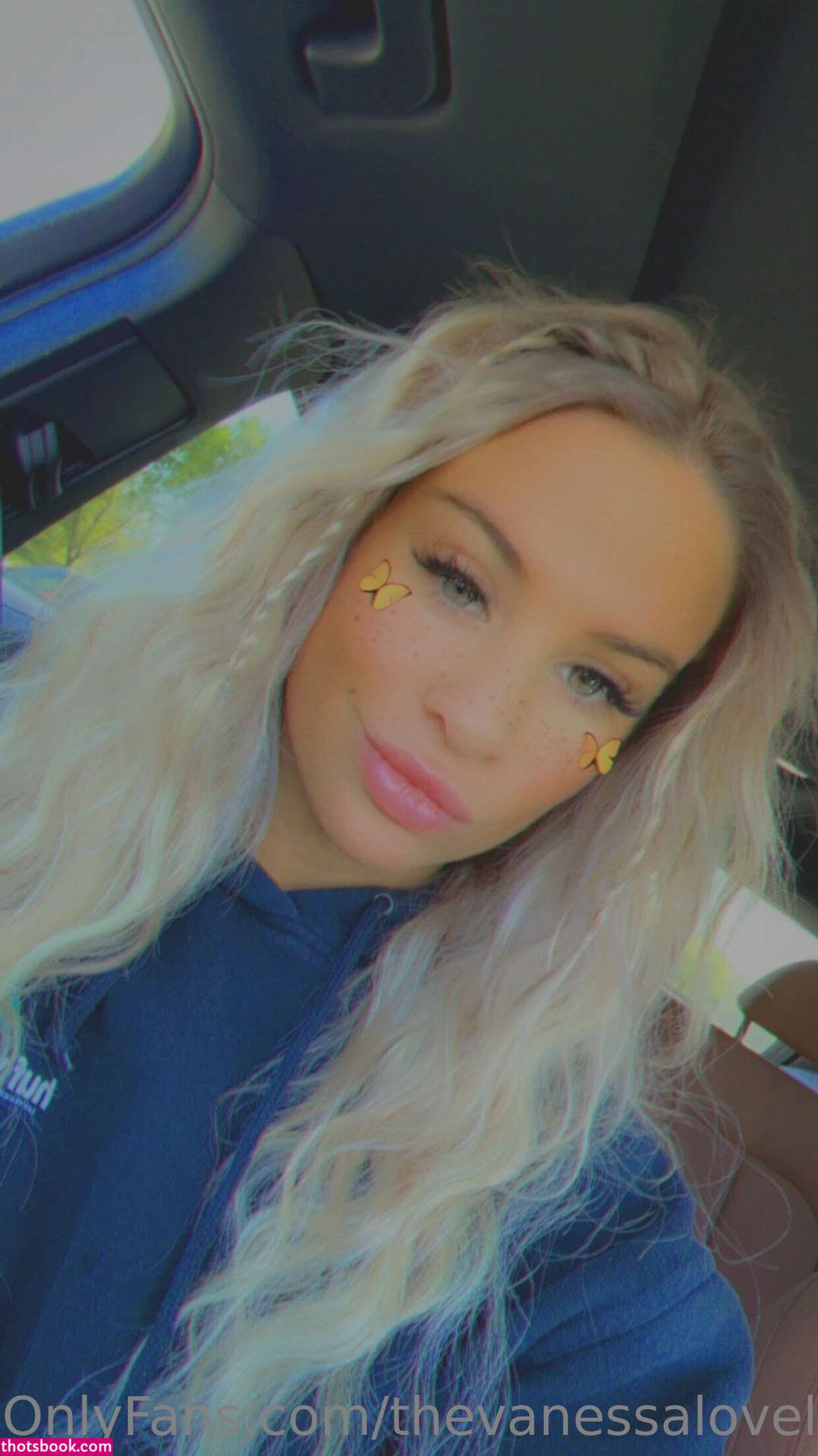 Vanessa Lovell Photo #128