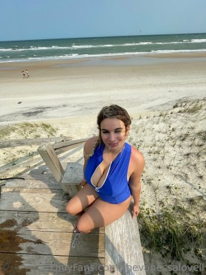 Vanessa Lovell Photo #163