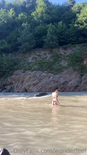 wonderfeel Video #244