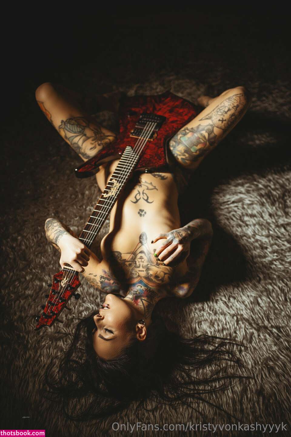 Kristy Von Kashyyyk Photo #11