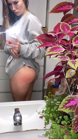 Snowwhitedk Photo #33