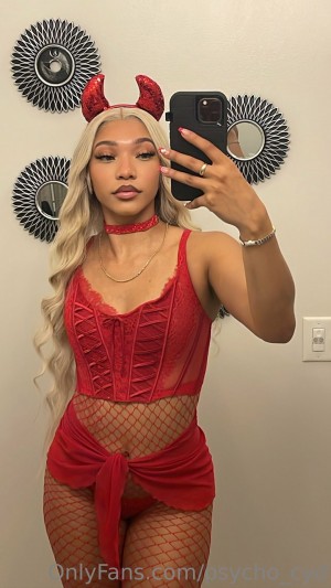 Cydney Slade Photo #32