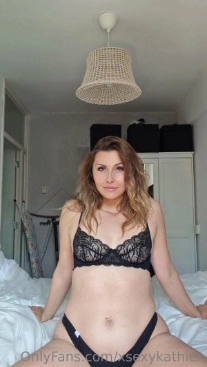 Kathie Sanders Photo #22