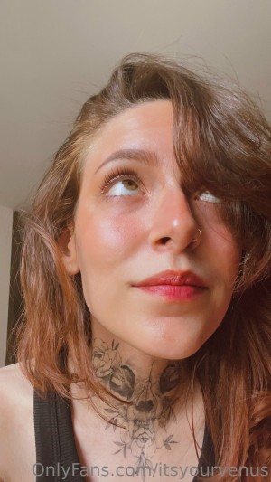 Oriana Valentine Photo #7