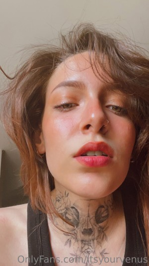 Oriana Valentine Photo #10