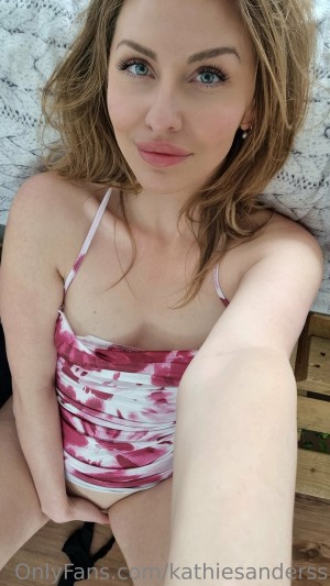 Kathie Sanders Photo #160