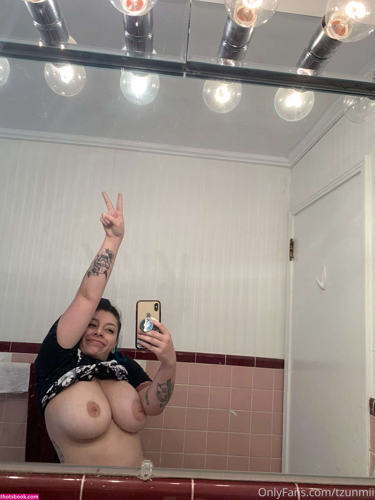 lunagh0ul Photo #303