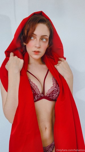 Oriana Valentine Photo #114