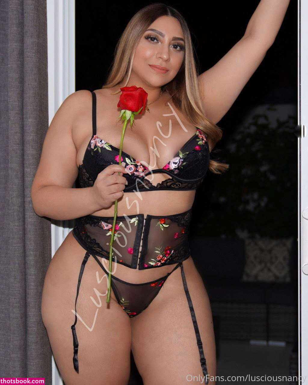 Nancy Hernandez Photo #11