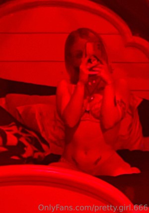 prettygirl666 Photo #40