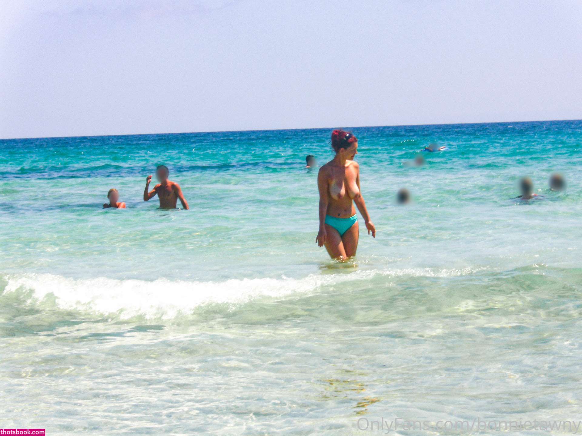 Bonnie Tawny Photo #82