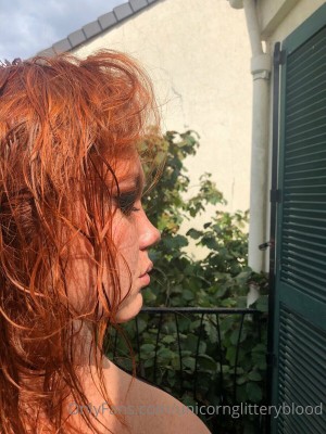 Unicornglitteryblood Photo #84