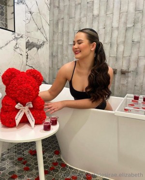 Desirae Elizabeth Photo #69