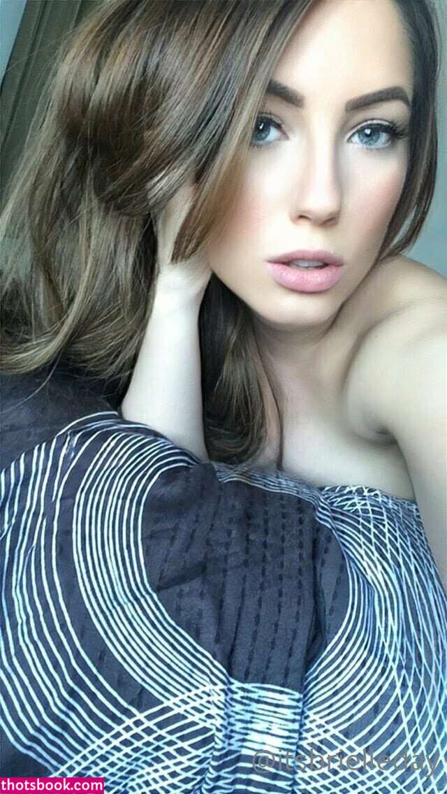 Brielle Day Photo #25