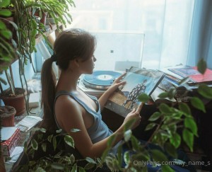 petitesofi Photo #10