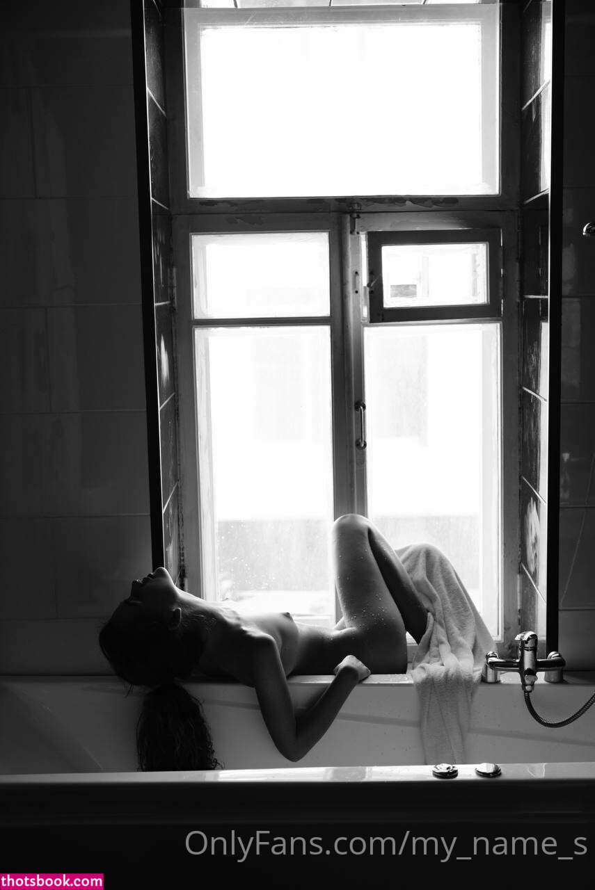 petitesofi Photo #67