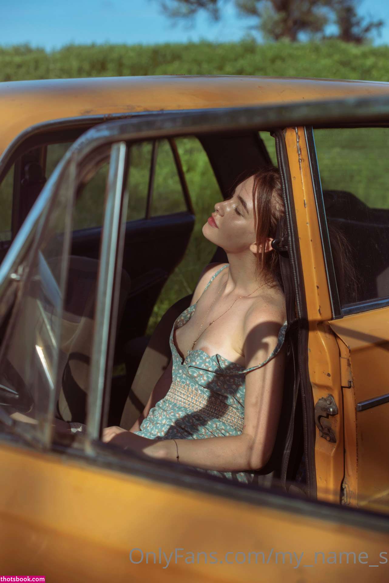 petitesofi Photo #69