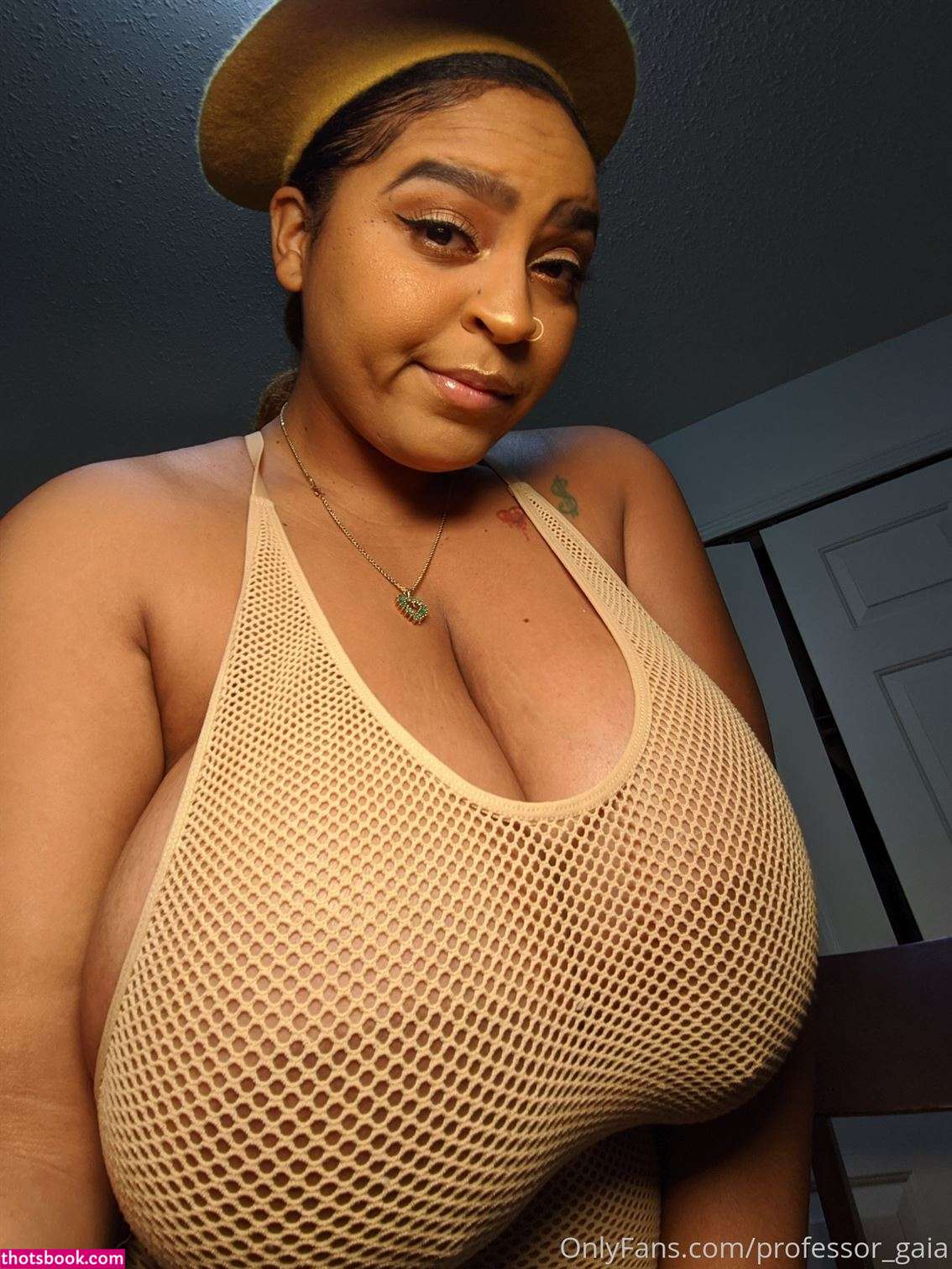 Professor Gaia Photo #62