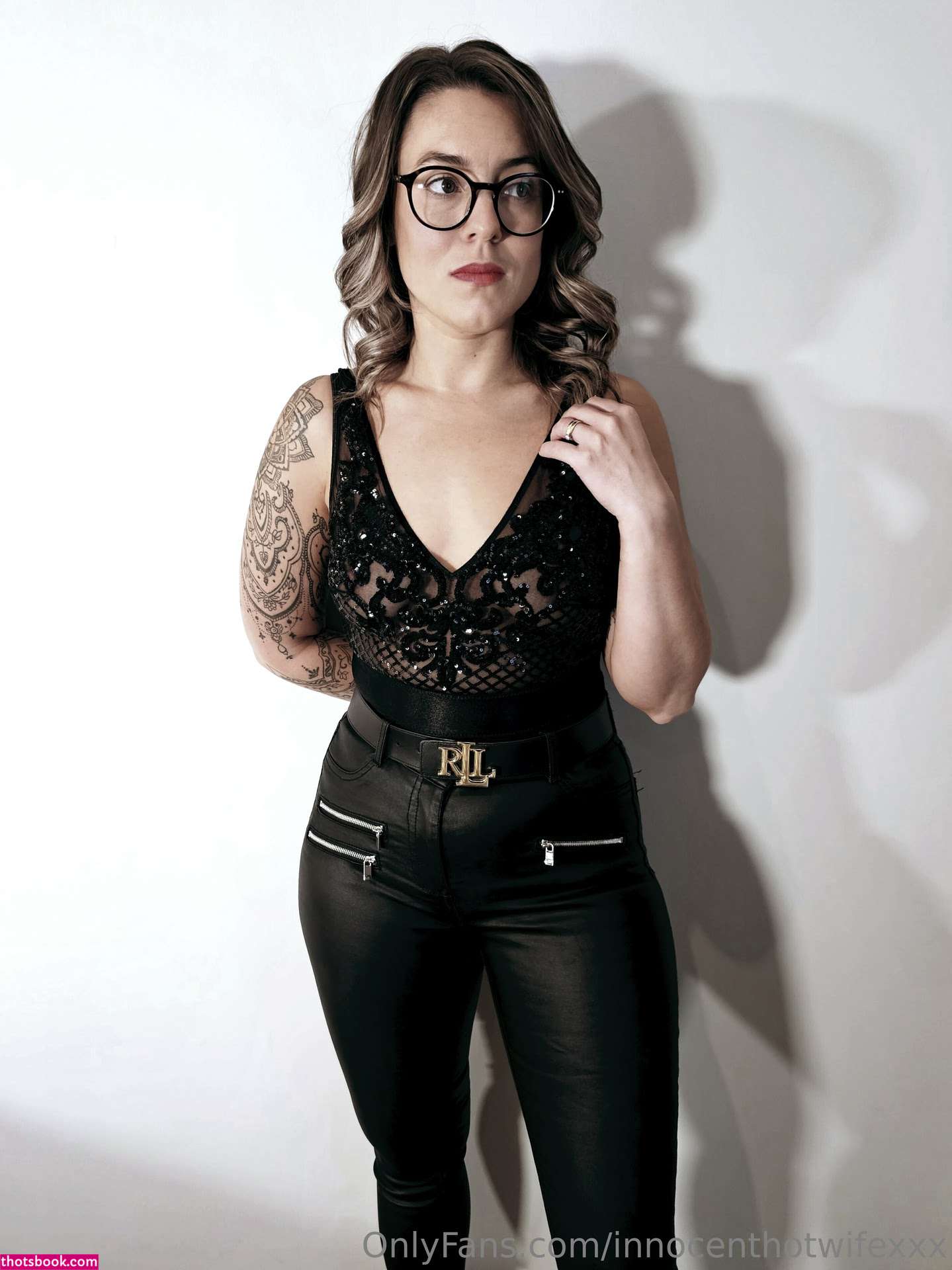 Innocenthotwifexxx Photo #9