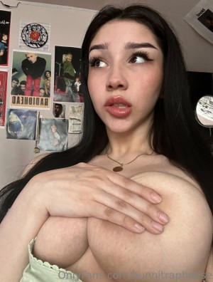 bunnitraphouse Photo #47