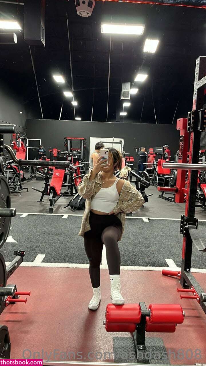 Lori Tungpalan Photo #2