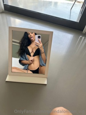 Melinda London Photo #26