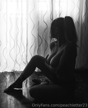 peachletter23 Photo #5