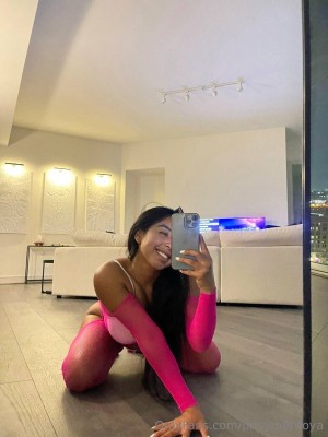 Prisy Montoya Photo #26