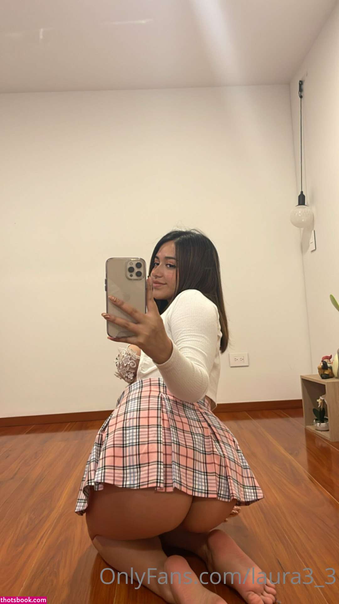 Soylaura33 Photo #24