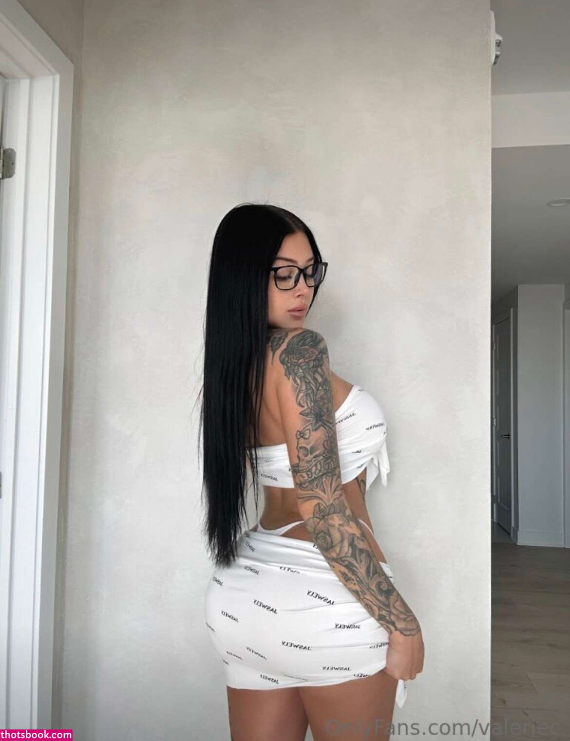 Valerie Cossette Photo #52