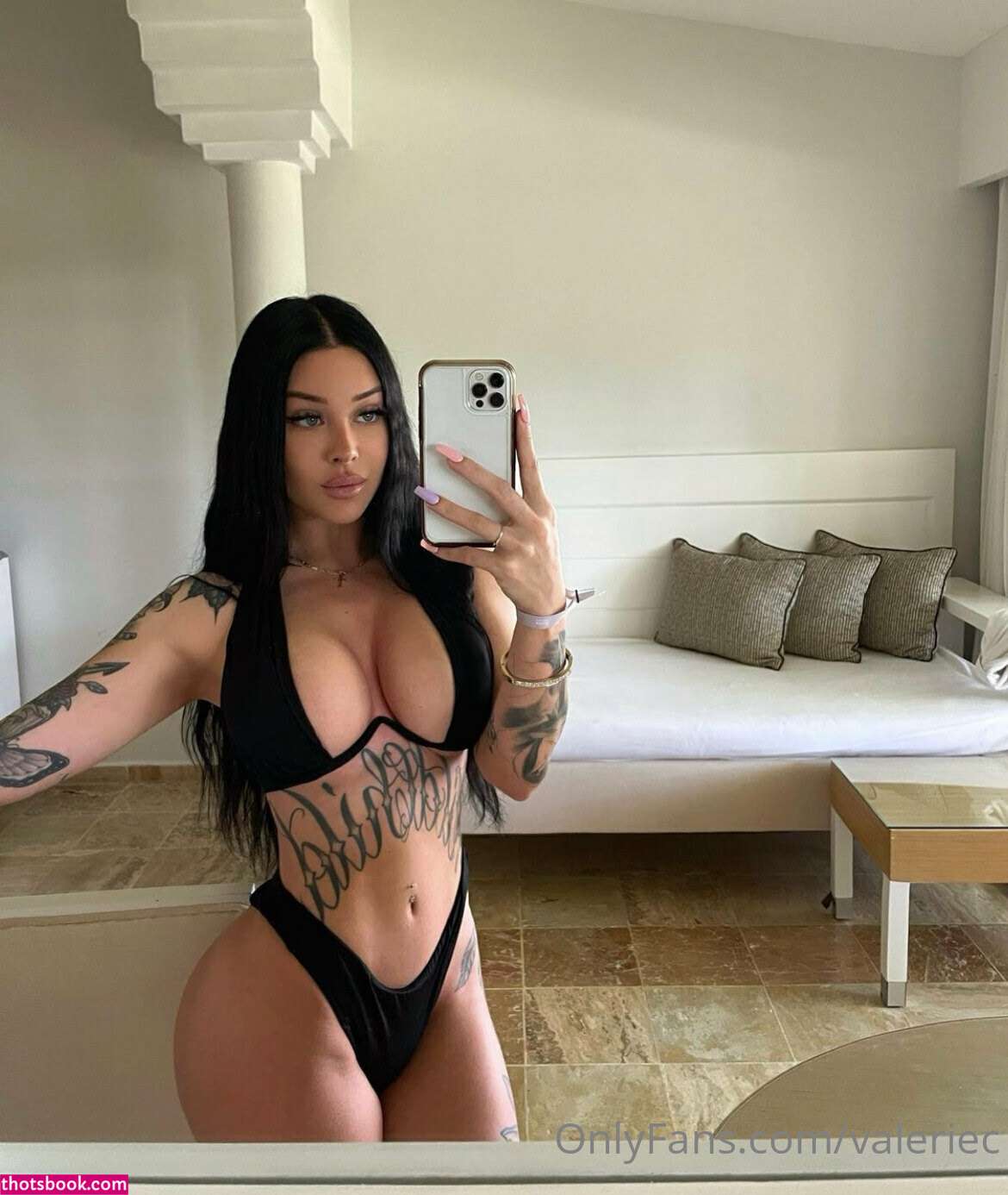 Valerie Cossette Photo #63