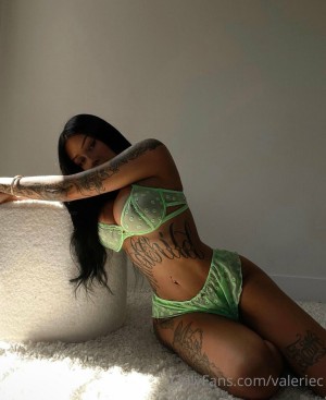 Valerie Cossette Photo #114