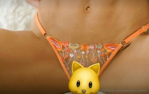 Katelyn Runck Photo #51