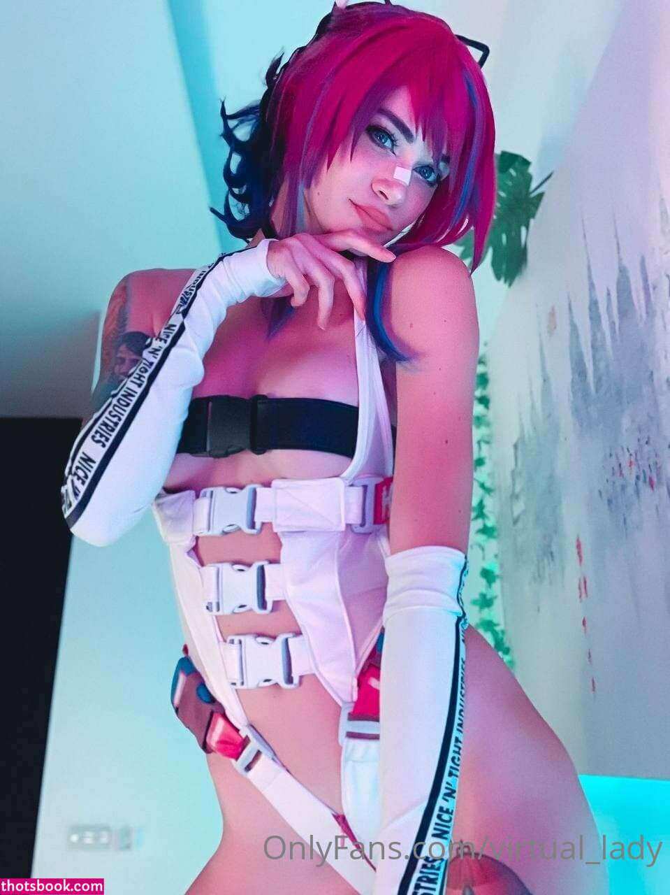 Virtual Lady Photo #29