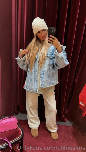 Chloe Sims Photo #36