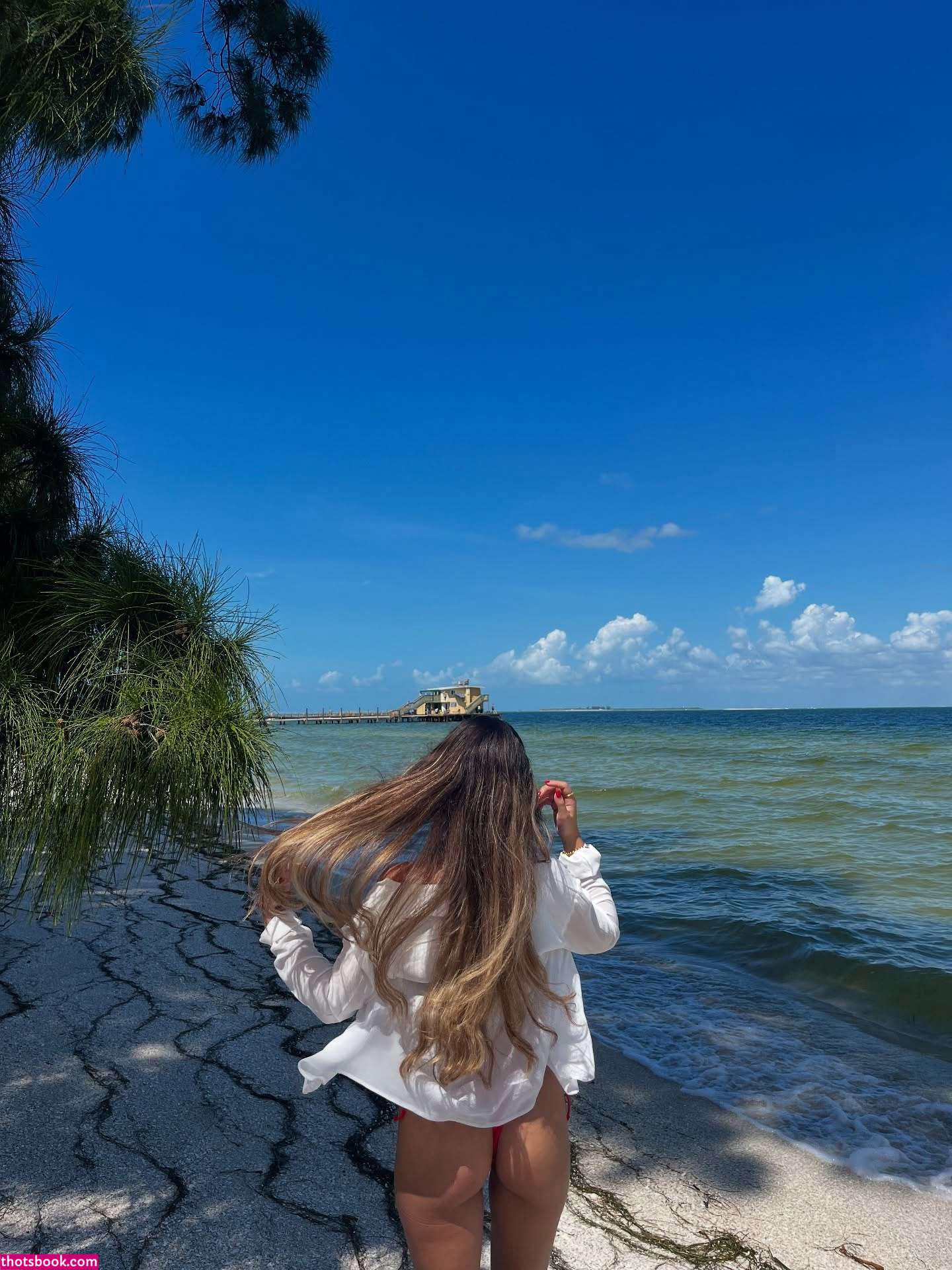 M A R Y L U Photo #2